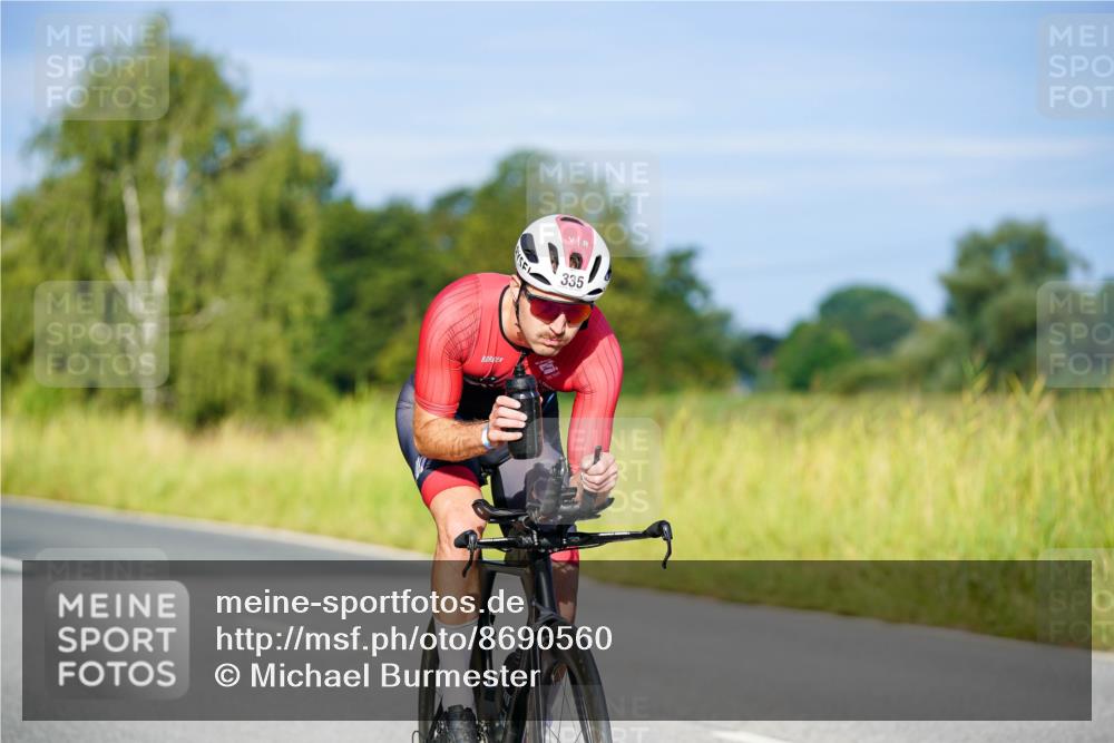 31.08.2025 - Elbe Triathlon Hamburg Michael Burmester http://msf.ph/oto/8690560 31.08.2025 08:55:45 Radfahren 237, 279, 331, 335 meine-sportfotos.de