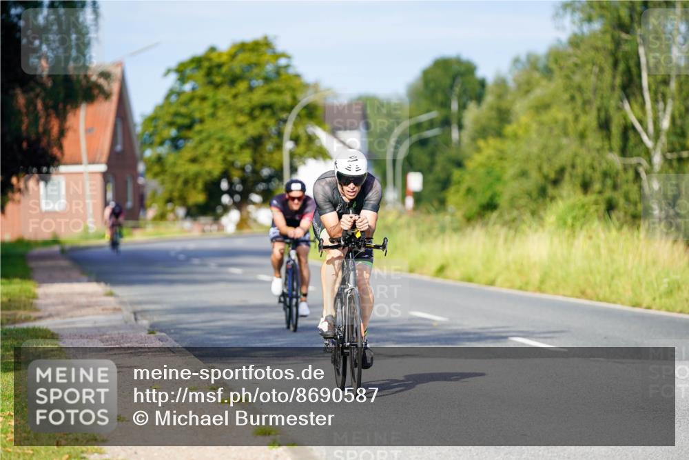 31.08.2025 - Elbe Triathlon Hamburg Michael Burmester http://msf.ph/oto/8690587 31.08.2025 08:56:00 Radfahren 166, 313 meine-sportfotos.de