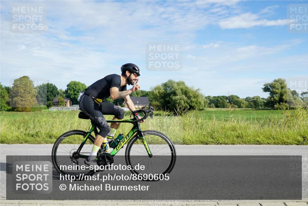 31.08.2025 - Elbe Triathlon Hamburg Michael Burmester http://msf.ph/oto/8690605 31.08.2025 09:42:33 Radfahren 269, 643 meine-sportfotos.de
