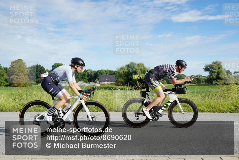 31.08.2025 - Elbe Triathlon Hamburg Michael Burmester http://msf.ph/oto/8690620 31.08.2025 09:42:49 Radfahren 268, 311, 361, 438, 486, 490, 505, 522, 615, 629, 648, 665, 715, 884, 893 meine-sportfotos.de
