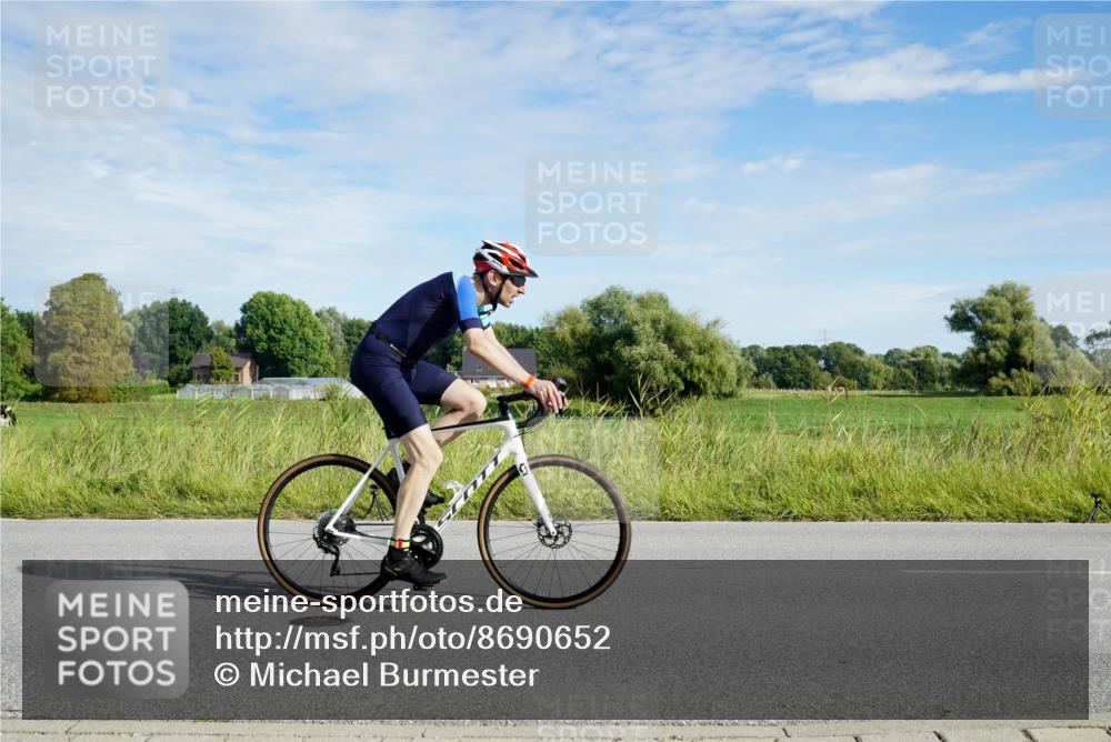 31.08.2025 - Elbe Triathlon Hamburg Michael Burmester http://msf.ph/oto/8690652 31.08.2025 09:43:13 Radfahren 359, 539, 622 meine-sportfotos.de