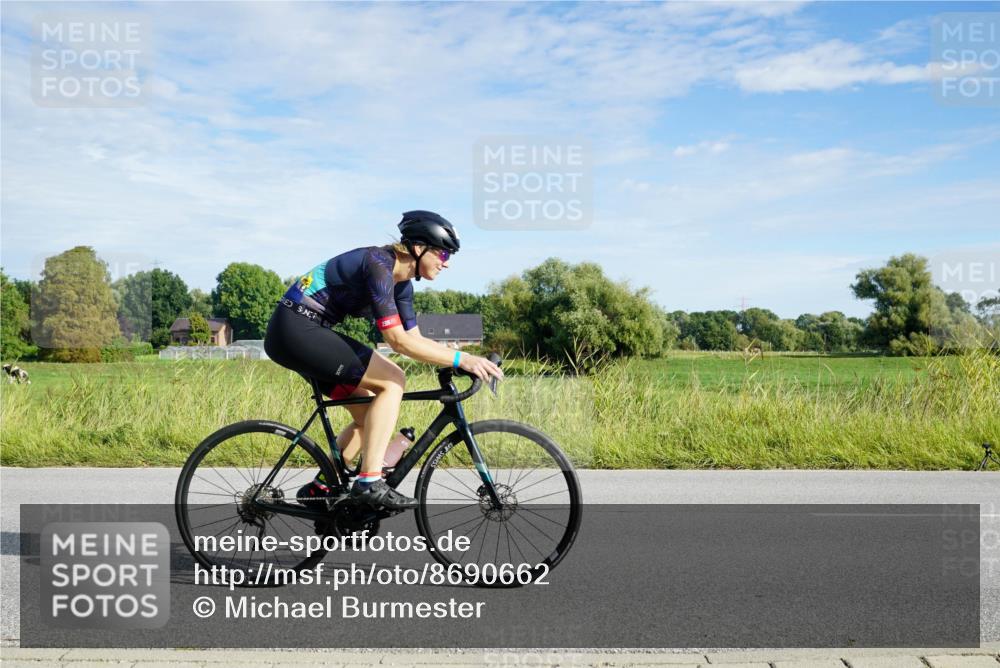 31.08.2025 - Elbe Triathlon Hamburg Michael Burmester http://msf.ph/oto/8690662 31.08.2025 09:43:33 Radfahren 282, 337, 383, 461, 519, 567, 866, 888 meine-sportfotos.de