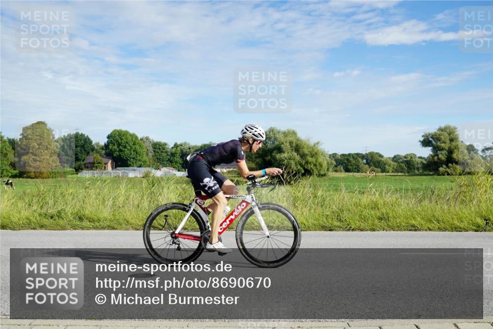 31.08.2025 - Elbe Triathlon Hamburg Michael Burmester http://msf.ph/oto/8690670 31.08.2025 09:43:41 Radfahren 337, 845, 866, 908, 913 meine-sportfotos.de