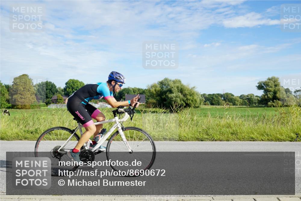 31.08.2025 - Elbe Triathlon Hamburg Michael Burmester http://msf.ph/oto/8690672 31.08.2025 09:43:45 Radfahren 602, 800, 845, 908, 913 meine-sportfotos.de