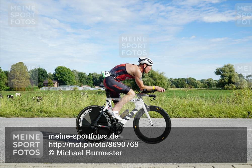 31.08.2025 - Elbe Triathlon Hamburg Michael Burmester http://msf.ph/oto/8690769 31.08.2025 09:46:18 Radfahren 280, 286, 420, 635, 684, 694, 707, 717, 859 meine-sportfotos.de