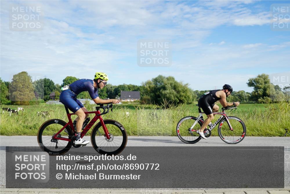 31.08.2025 - Elbe Triathlon Hamburg Michael Burmester http://msf.ph/oto/8690772 31.08.2025 09:46:20 Radfahren 280, 286, 420, 635, 684, 694, 707, 717, 859 meine-sportfotos.de