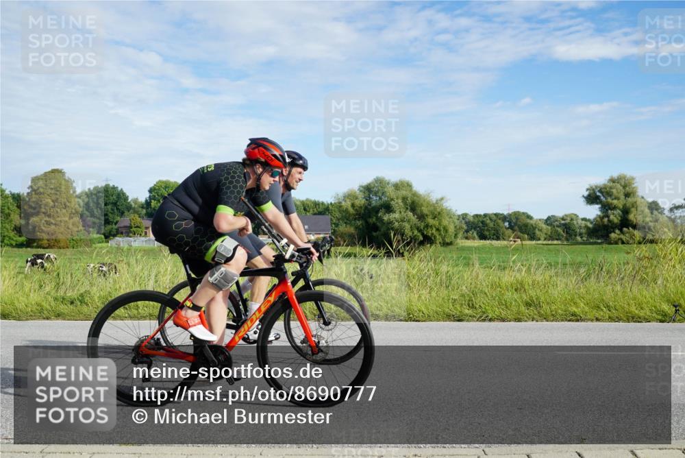 31.08.2025 - Elbe Triathlon Hamburg Michael Burmester http://msf.ph/oto/8690777 31.08.2025 09:46:23 Radfahren 280, 286, 419, 420, 421, 635, 684, 707, 717, 859 meine-sportfotos.de