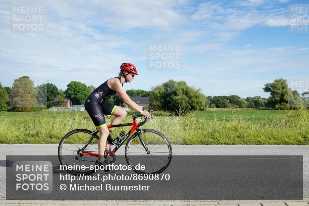 31.08.2025 - Elbe Triathlon Hamburg Michael Burmester http://msf.ph/oto/8690870 31.08.2025 09:48:26 Radfahren 291, 547, 654, 844, 902, 903 meine-sportfotos.de