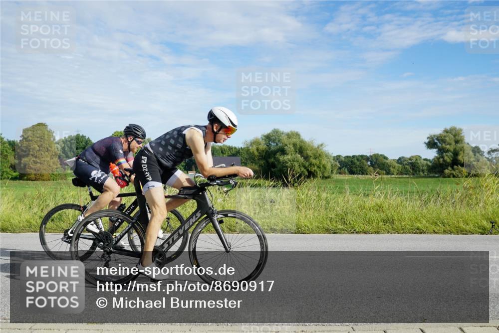 31.08.2025 - Elbe Triathlon Hamburg Michael Burmester http://msf.ph/oto/8690917 31.08.2025 09:49:26 Radfahren 173, 310, 365, 422, 426, 430, 537, 762 meine-sportfotos.de