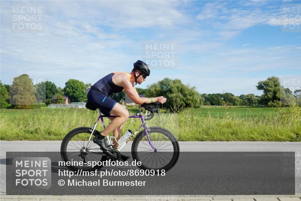 31.08.2025 - Elbe Triathlon Hamburg Michael Burmester http://msf.ph/oto/8690918 31.08.2025 09:49:28 Radfahren 173, 365, 422, 426, 430, 537, 594, 762, 783 meine-sportfotos.de