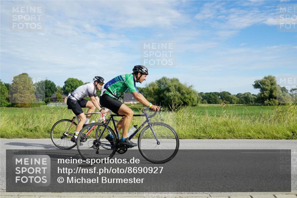 31.08.2025 - Elbe Triathlon Hamburg Michael Burmester http://msf.ph/oto/8690927 31.08.2025 09:49:36 Radfahren 365, 410, 426, 594, 783, 834, 892, 914 meine-sportfotos.de