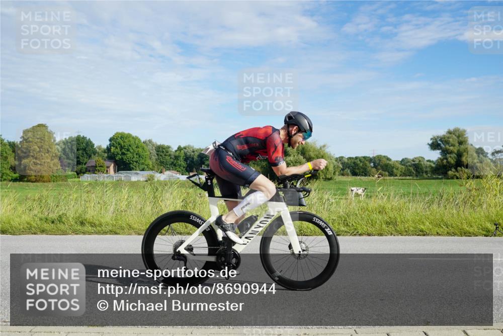 31.08.2025 - Elbe Triathlon Hamburg Michael Burmester http://msf.ph/oto/8690944 31.08.2025 09:50:23 Radfahren 436, 480, 695, 847 meine-sportfotos.de