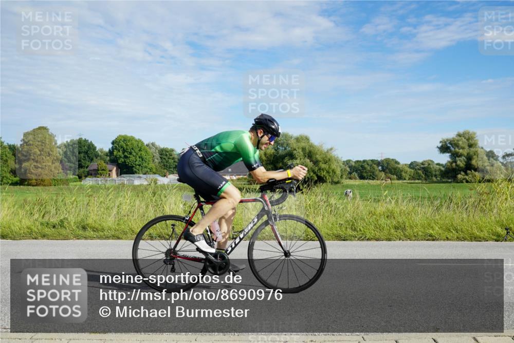 31.08.2025 - Elbe Triathlon Hamburg Michael Burmester http://msf.ph/oto/8690976 31.08.2025 09:51:06 Radfahren 287, 597, 626, 690, 764 meine-sportfotos.de