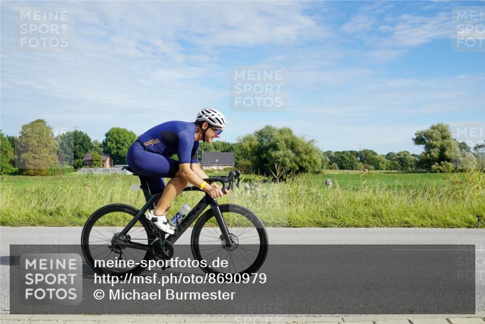 31.08.2025 - Elbe Triathlon Hamburg Michael Burmester http://msf.ph/oto/8690979 31.08.2025 09:51:08 Radfahren 287, 597, 626, 690, 764 meine-sportfotos.de