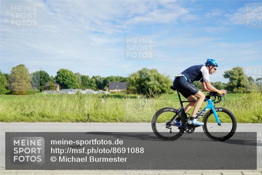 31.08.2025 - Elbe Triathlon Hamburg Michael Burmester http://msf.ph/oto/8691088 31.08.2025 09:53:39 Radfahren 379, 391, 478, 483, 524, 645, 724, 768, 922 meine-sportfotos.de