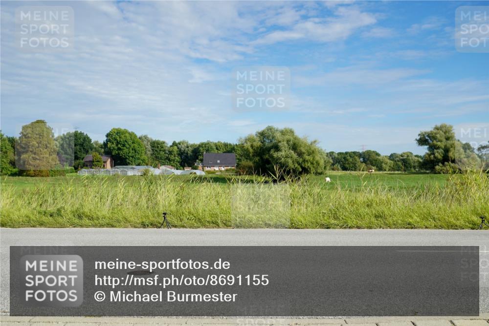 31.08.2025 - Elbe Triathlon Hamburg Michael Burmester http://msf.ph/oto/8691155 31.08.2025 09:55:24 Radfahren 418, 451, 701, 785 meine-sportfotos.de