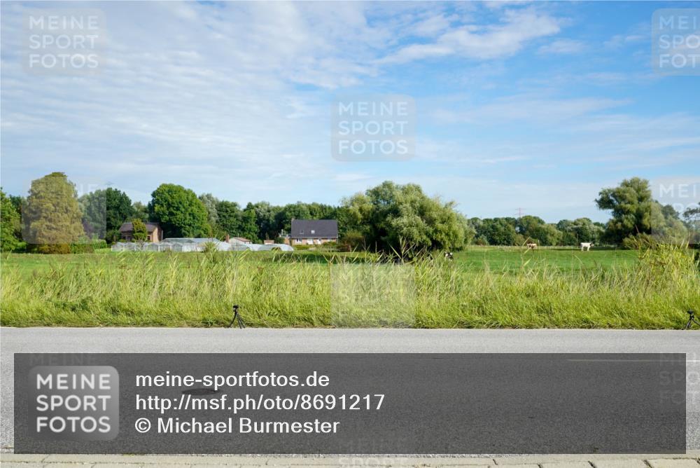 31.08.2025 - Elbe Triathlon Hamburg Michael Burmester http://msf.ph/oto/8691217 31.08.2025 09:56:27 Radfahren 395, 673, 748, 774, 929 meine-sportfotos.de