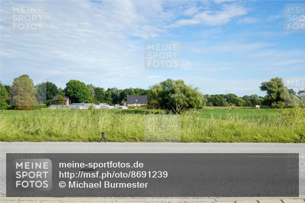 31.08.2025 - Elbe Triathlon Hamburg Michael Burmester http://msf.ph/oto/8691239 31.08.2025 09:56:46 Radfahren 602, 680, 711, 715, 815 meine-sportfotos.de