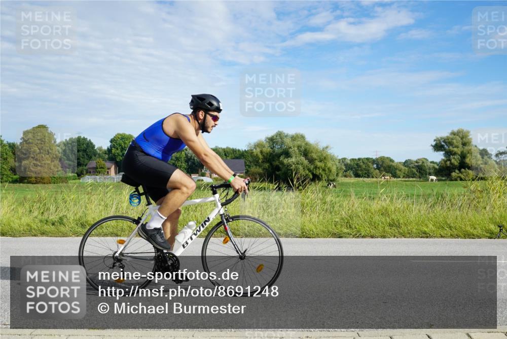 31.08.2025 - Elbe Triathlon Hamburg Michael Burmester http://msf.ph/oto/8691248 31.08.2025 09:57:03 Radfahren 288, 432, 546, 608 meine-sportfotos.de