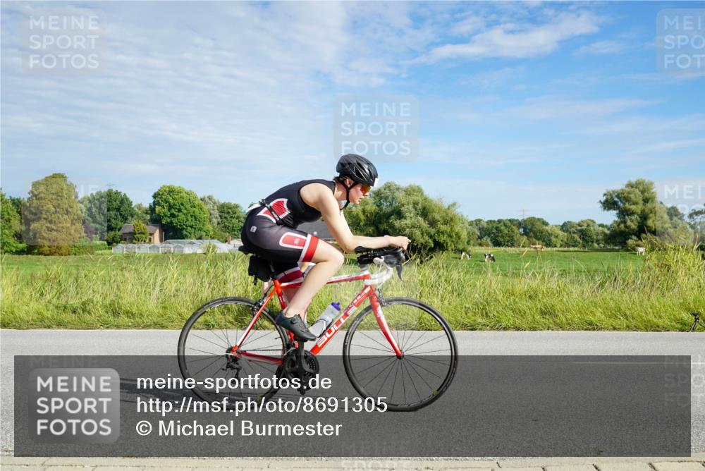 31.08.2025 - Elbe Triathlon Hamburg Michael Burmester http://msf.ph/oto/8691305 31.08.2025 09:58:09 Radfahren 779, 877 meine-sportfotos.de