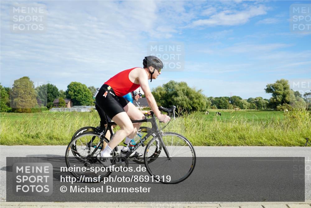 31.08.2025 - Elbe Triathlon Hamburg Michael Burmester http://msf.ph/oto/8691319 31.08.2025 09:58:27 Radfahren 519, 567, 615, 623, 709, 837, 913 meine-sportfotos.de