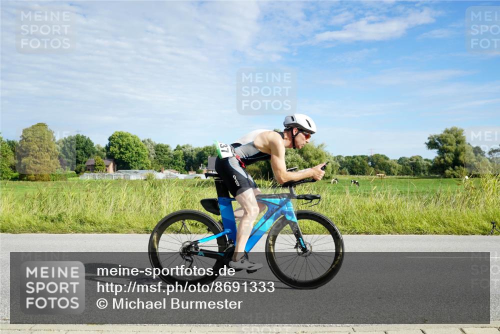 31.08.2025 - Elbe Triathlon Hamburg Michael Burmester http://msf.ph/oto/8691333 31.08.2025 09:58:53 Radfahren 669, 708, 719, 737, 841 meine-sportfotos.de