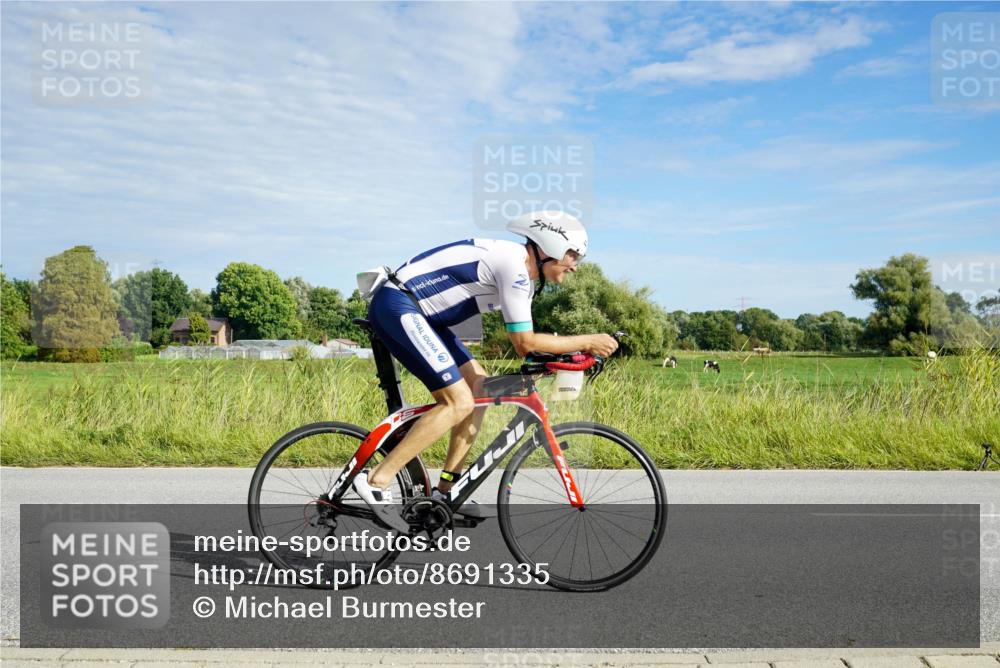 31.08.2025 - Elbe Triathlon Hamburg Michael Burmester http://msf.ph/oto/8691335 31.08.2025 09:58:55 Radfahren 669, 708, 719, 737, 811 meine-sportfotos.de