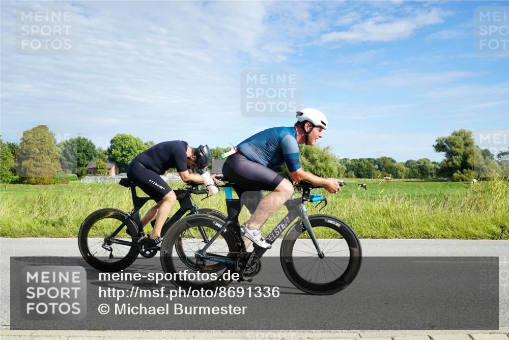 31.08.2025 - Elbe Triathlon Hamburg Michael Burmester http://msf.ph/oto/8691336 31.08.2025 09:58:55 Radfahren 669, 708, 719, 737, 811 meine-sportfotos.de