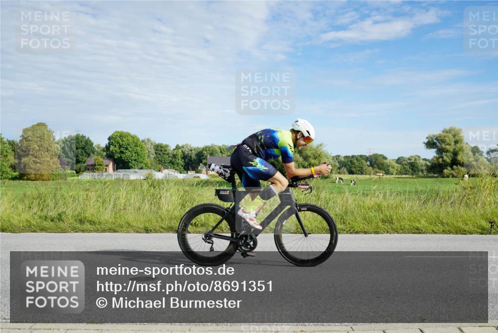 31.08.2025 - Elbe Triathlon Hamburg Michael Burmester http://msf.ph/oto/8691351 31.08.2025 09:59:23 Radfahren 605, 624, 712, 773, 881, 928 meine-sportfotos.de