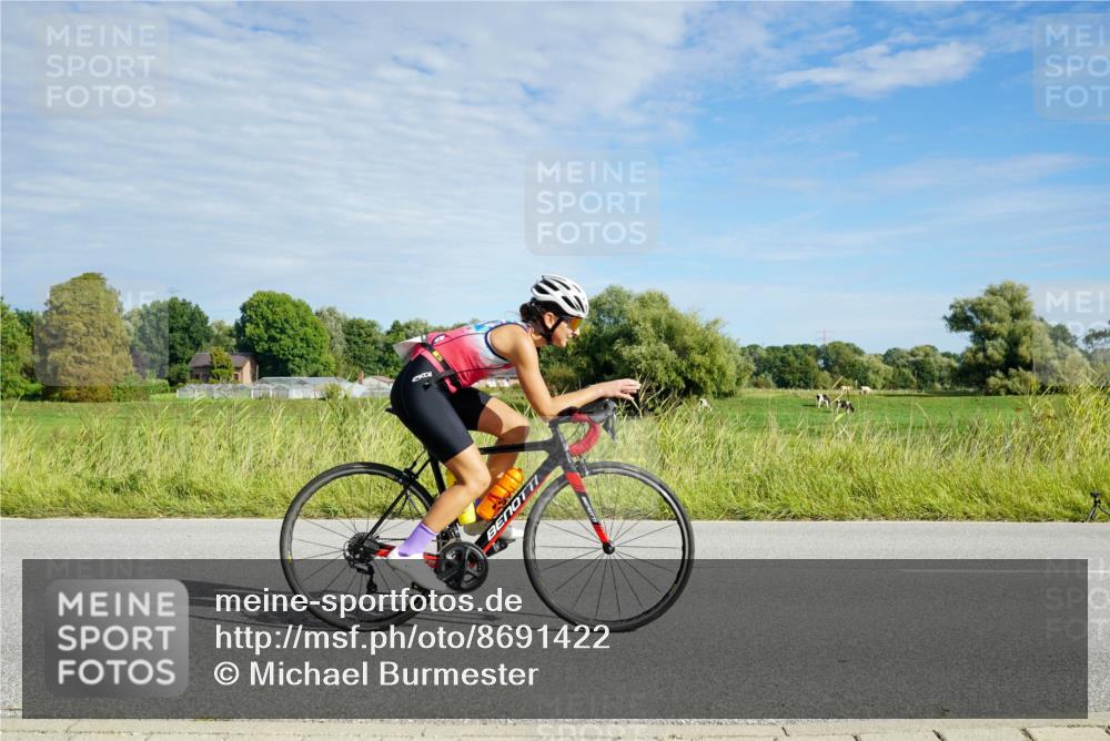 31.08.2025 - Elbe Triathlon Hamburg Michael Burmester http://msf.ph/oto/8691422 31.08.2025 10:01:20 Radfahren 508, 534, 568, 691, 786, 826 meine-sportfotos.de