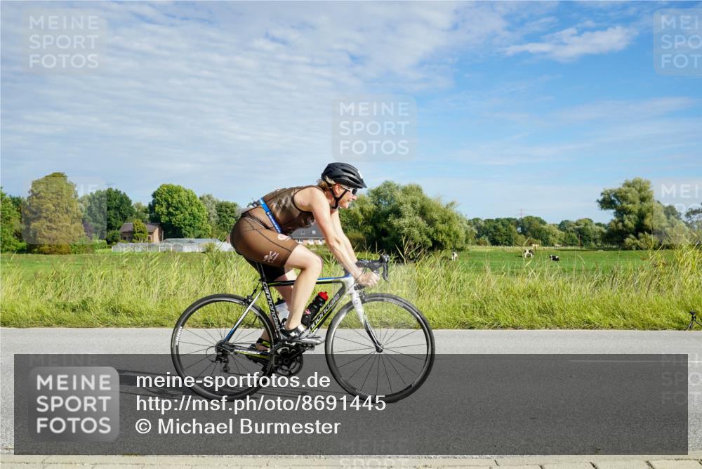 31.08.2025 - Elbe Triathlon Hamburg Michael Burmester http://msf.ph/oto/8691445 31.08.2025 10:02:07 Radfahren 394, 634, 656, 660, 859 meine-sportfotos.de