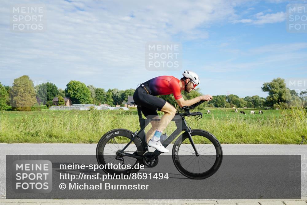 31.08.2025 - Elbe Triathlon Hamburg Michael Burmester http://msf.ph/oto/8691494 31.08.2025 10:03:26 Radfahren 419, 510, 609, 657, 658, 749, 915 meine-sportfotos.de