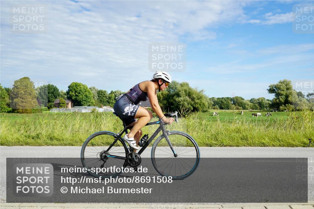 31.08.2025 - Elbe Triathlon Hamburg Michael Burmester http://msf.ph/oto/8691508 31.08.2025 10:03:47 Radfahren 533, 547, 671, 695, 713, 728, 778, 807 meine-sportfotos.de