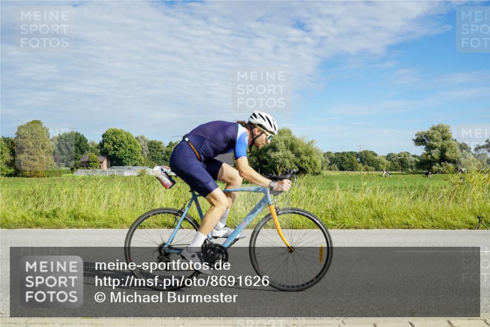 31.08.2025 - Elbe Triathlon Hamburg Michael Burmester http://msf.ph/oto/8691626 31.08.2025 10:08:06 Radfahren 517, 693, 703, 724 meine-sportfotos.de