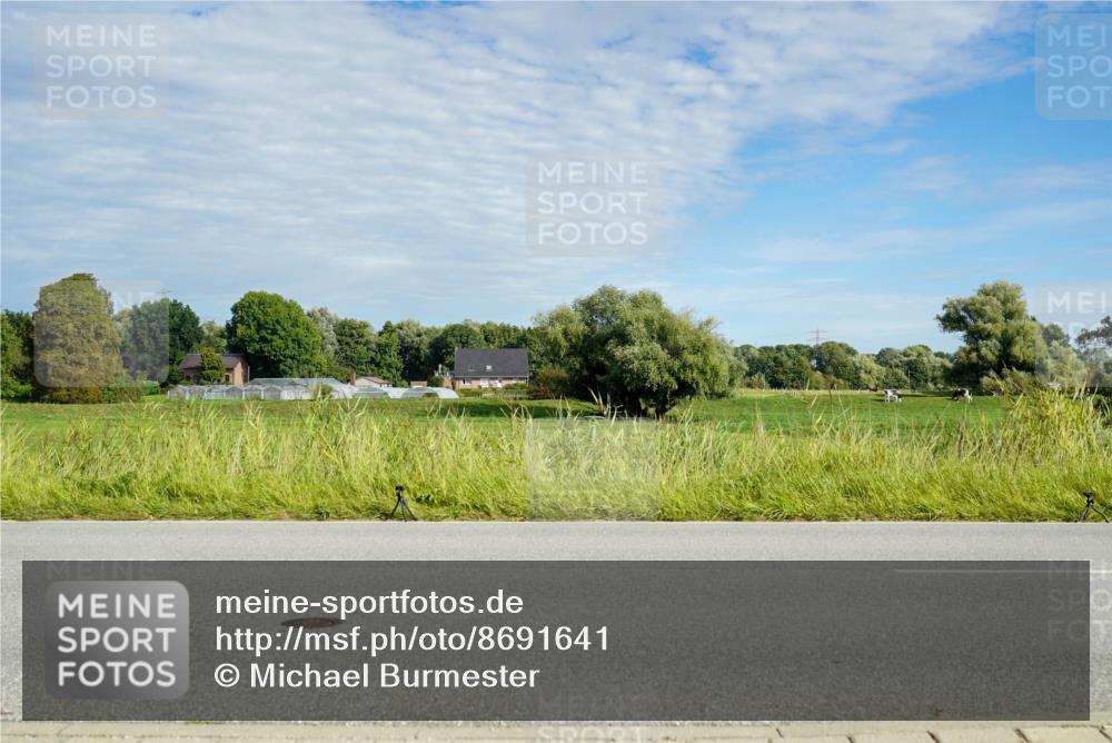 31.08.2025 - Elbe Triathlon Hamburg Michael Burmester http://msf.ph/oto/8691641 31.08.2025 10:08:39 Radfahren 502, 698, 805, 806 meine-sportfotos.de