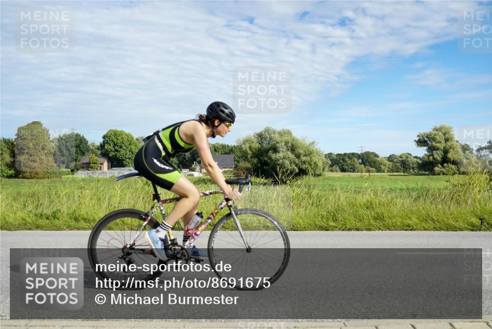 31.08.2025 - Elbe Triathlon Hamburg Michael Burmester http://msf.ph/oto/8691675 31.08.2025 10:10:27 Radfahren 631, 680, 715, 716, 809, 829, 910 meine-sportfotos.de