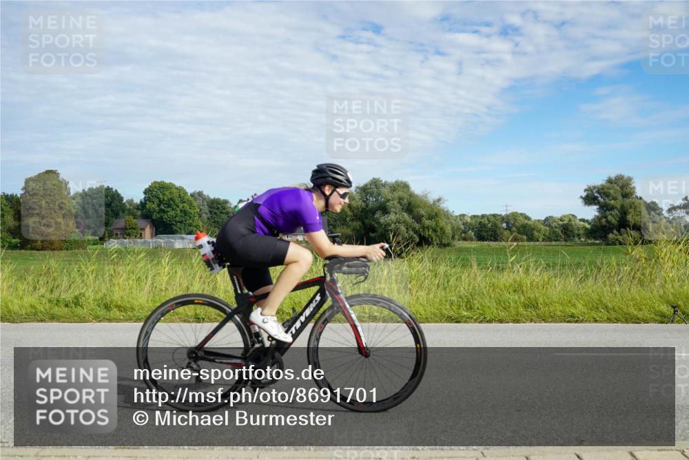 31.08.2025 - Elbe Triathlon Hamburg Michael Burmester http://msf.ph/oto/8691701 31.08.2025 10:11:25 Radfahren 483, 650, 797, 830, 840, 853 meine-sportfotos.de
