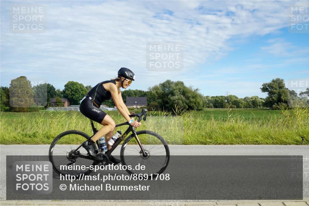 31.08.2025 - Elbe Triathlon Hamburg Michael Burmester http://msf.ph/oto/8691708 31.08.2025 10:11:33 Radfahren 650, 830, 840, 853, 870, 894 meine-sportfotos.de