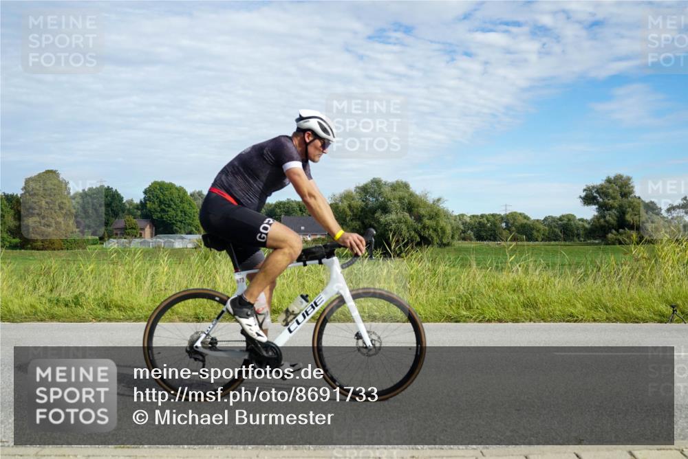 31.08.2025 - Elbe Triathlon Hamburg Michael Burmester http://msf.ph/oto/8691733 31.08.2025 10:12:39 Radfahren 530, 536, 673, 708, 720, 813, 815, 848 meine-sportfotos.de