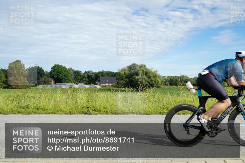 31.08.2025 - Elbe Triathlon Hamburg Michael Burmester http://msf.ph/oto/8691741 31.08.2025 10:12:48 Radfahren 664, 669, 700, 712, 722, 737, 745, 775 meine-sportfotos.de