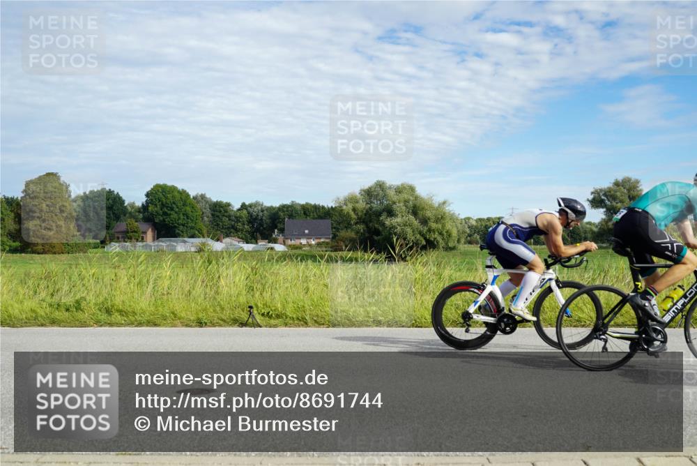 31.08.2025 - Elbe Triathlon Hamburg Michael Burmester http://msf.ph/oto/8691744 31.08.2025 10:12:51 Radfahren 664, 669, 700, 712, 722, 737, 745, 775 meine-sportfotos.de