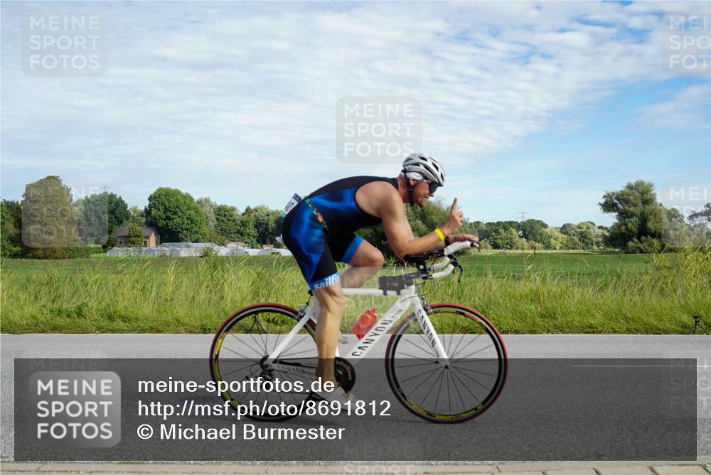 31.08.2025 - Elbe Triathlon Hamburg Michael Burmester http://msf.ph/oto/8691812 31.08.2025 10:15:18 Radfahren 610, 635, 707, 740 meine-sportfotos.de