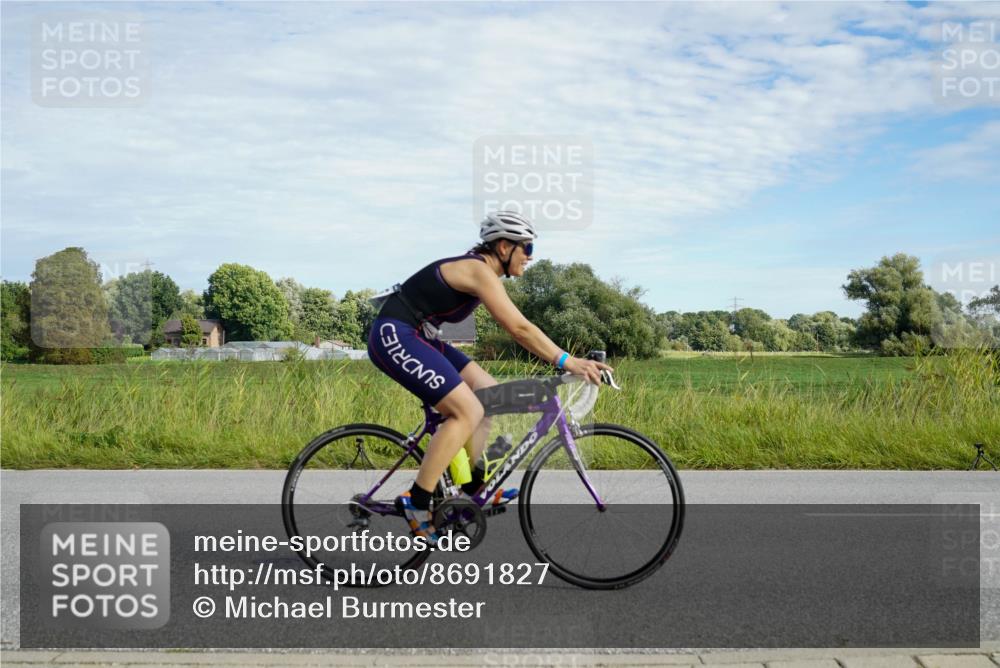 31.08.2025 - Elbe Triathlon Hamburg Michael Burmester http://msf.ph/oto/8691827 31.08.2025 10:16:14 Radfahren 691, 723, 868, 906, 919 meine-sportfotos.de