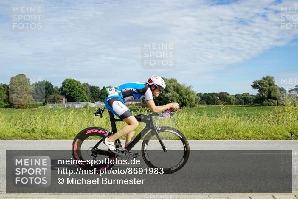 31.08.2025 - Elbe Triathlon Hamburg Michael Burmester http://msf.ph/oto/8691983 31.08.2025 10:21:46 Radfahren 764, 788, 895, 900, 1001 meine-sportfotos.de