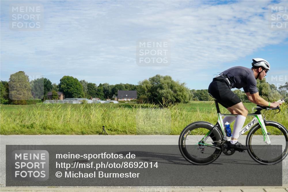 31.08.2025 - Elbe Triathlon Hamburg Michael Burmester http://msf.ph/oto/8692014 31.08.2025 10:22:25 Radfahren 832, 899, 983, 1009, 1051, 1052, 1085 meine-sportfotos.de