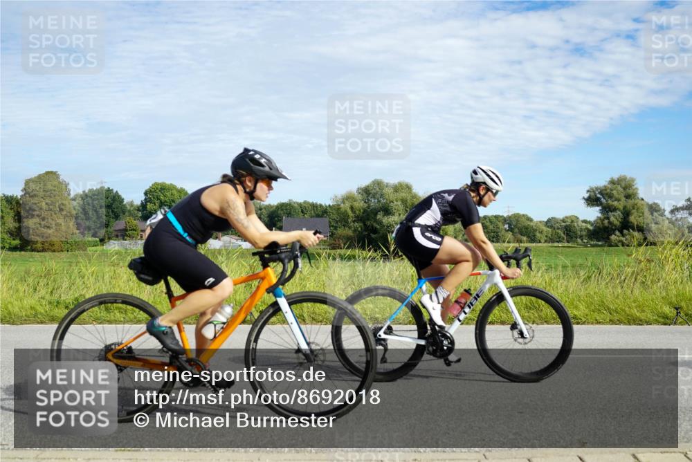 31.08.2025 - Elbe Triathlon Hamburg Michael Burmester http://msf.ph/oto/8692018 31.08.2025 10:22:32 Radfahren 612, 832, 879, 899, 939, 984, 998, 1051, 1052, 1070 meine-sportfotos.de