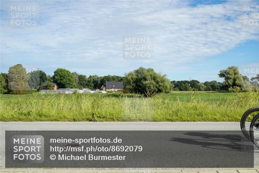 31.08.2025 - Elbe Triathlon Hamburg Michael Burmester http://msf.ph/oto/8692079 31.08.2025 10:23:55 Radfahren 704, 741, 818, 861, 914, 926, 1031, 1043, 1109 meine-sportfotos.de