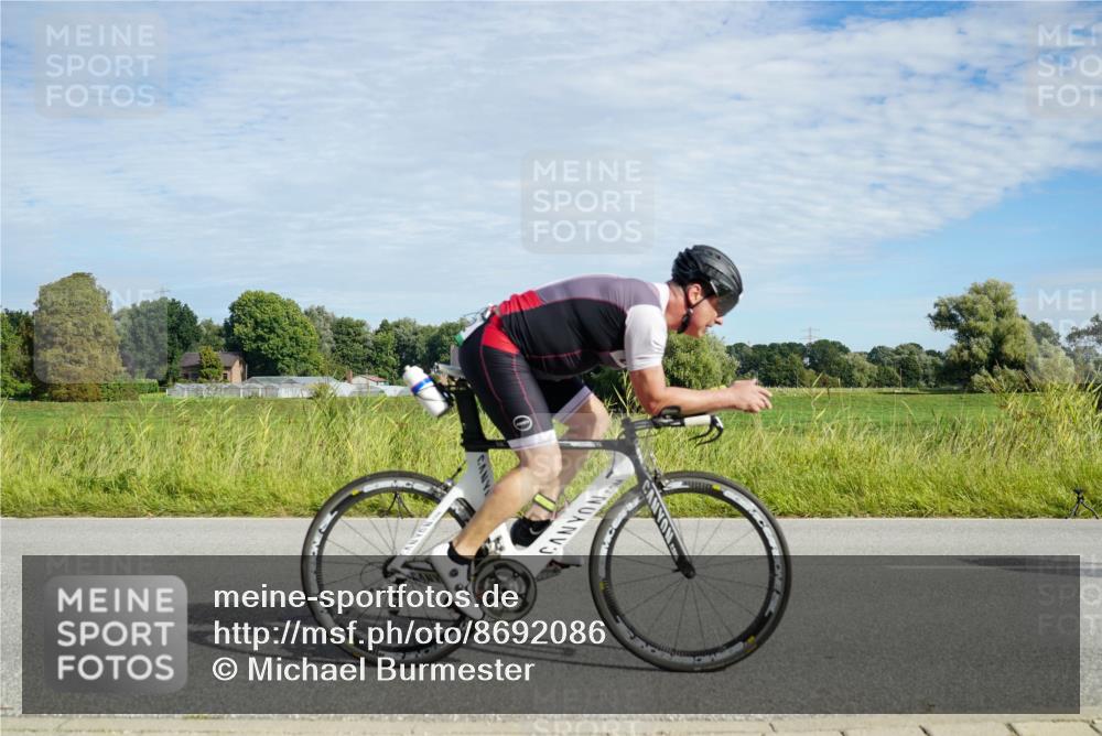 31.08.2025 - Elbe Triathlon Hamburg Michael Burmester http://msf.ph/oto/8692086 31.08.2025 10:24:03 Radfahren 741, 752, 761, 961, 962, 1158 meine-sportfotos.de