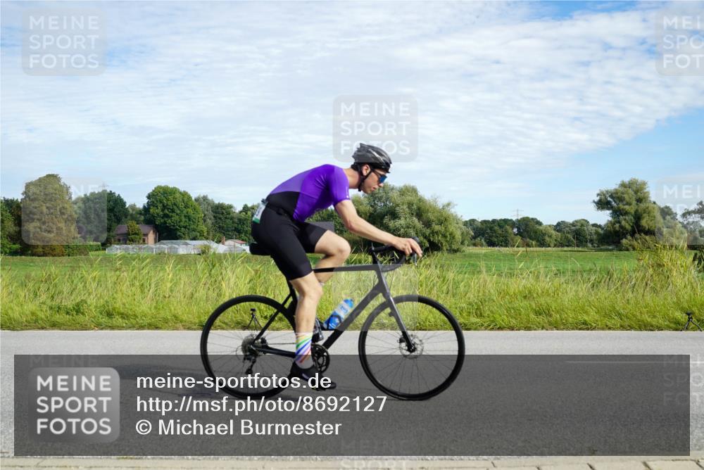 31.08.2025 - Elbe Triathlon Hamburg Michael Burmester http://msf.ph/oto/8692127 31.08.2025 10:25:10 Radfahren 782, 929, 955, 958, 1003, 1039, 1094, 1096 meine-sportfotos.de