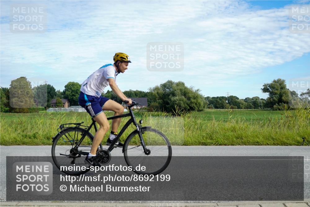 31.08.2025 - Elbe Triathlon Hamburg Michael Burmester http://msf.ph/oto/8692199 31.08.2025 10:27:40 Radfahren 797, 941, 1038, 1059 meine-sportfotos.de